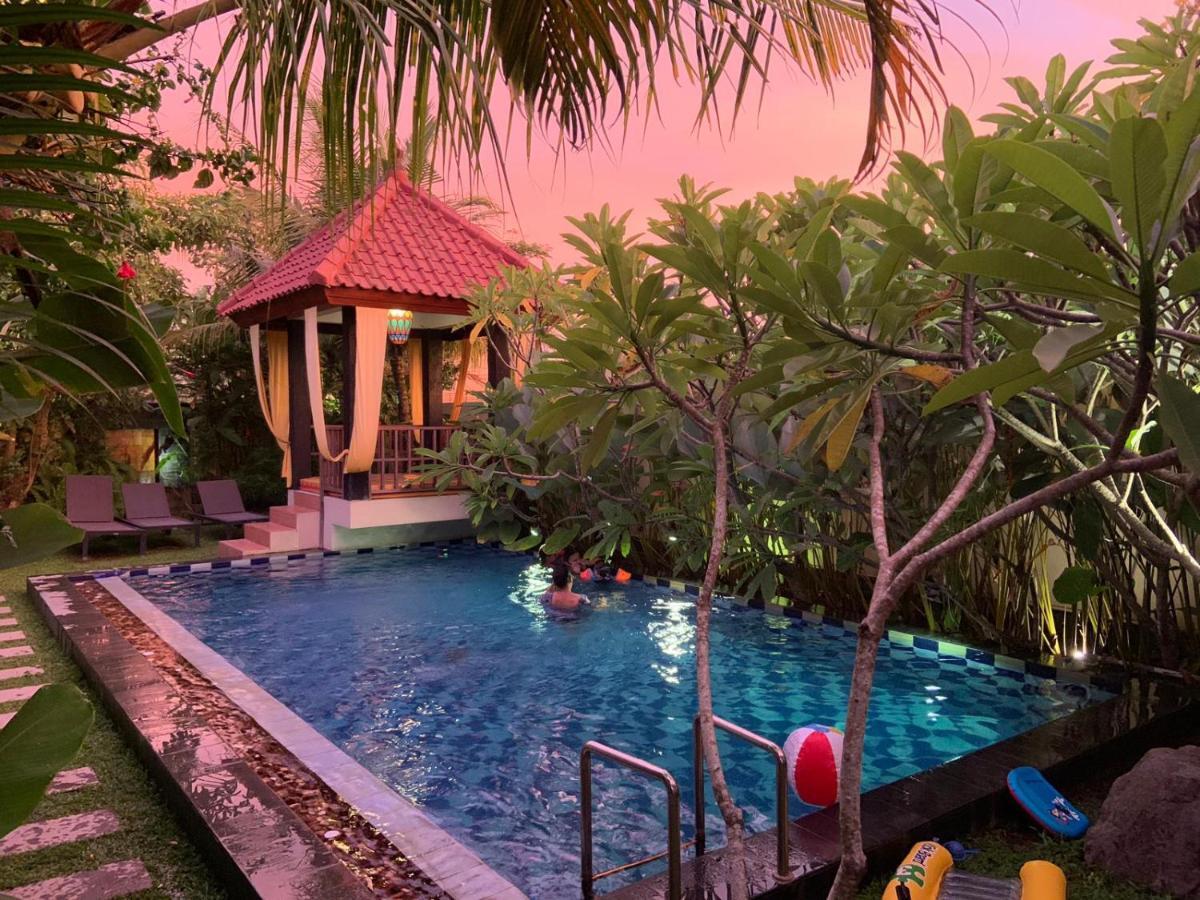 Private Pool Villa Sawah Sewon Yogyakarta Exterior foto